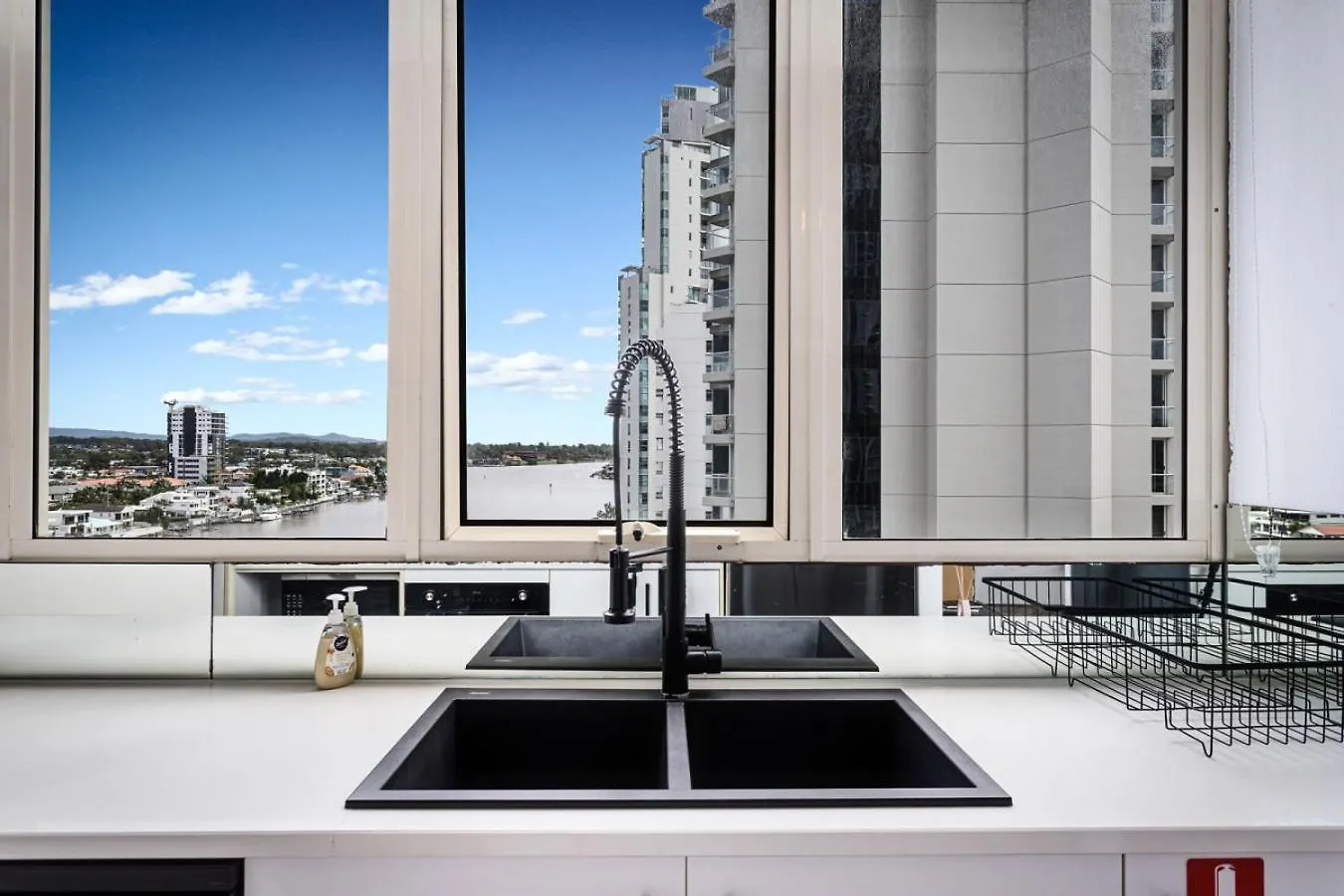 Surfers Paradise City Views Gold Coast Apartment