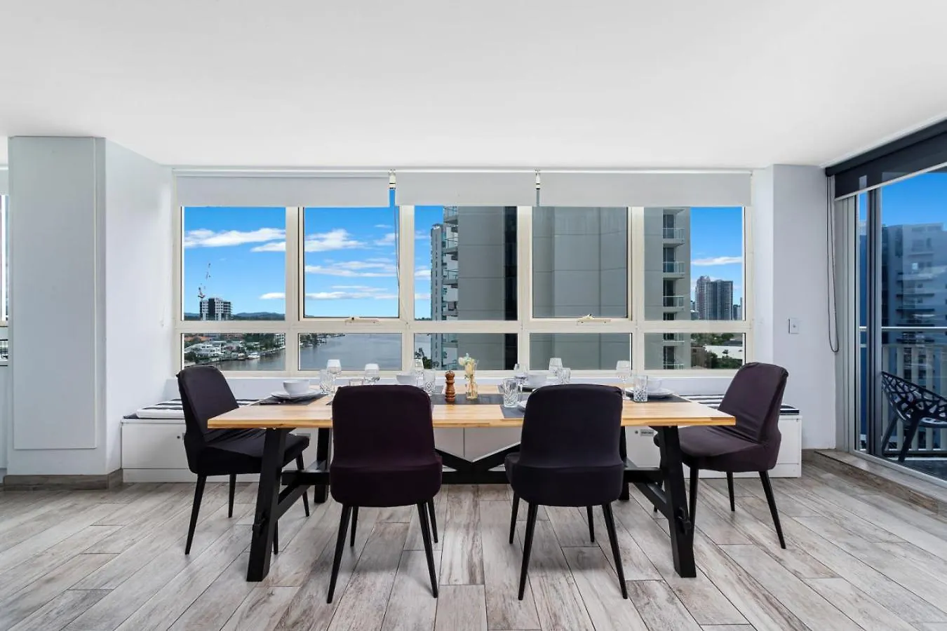 Apartment Surfers Paradise City Views Gold Coast