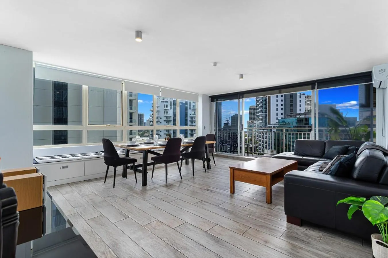 Surfers Paradise City Views Gold Coast 0*,