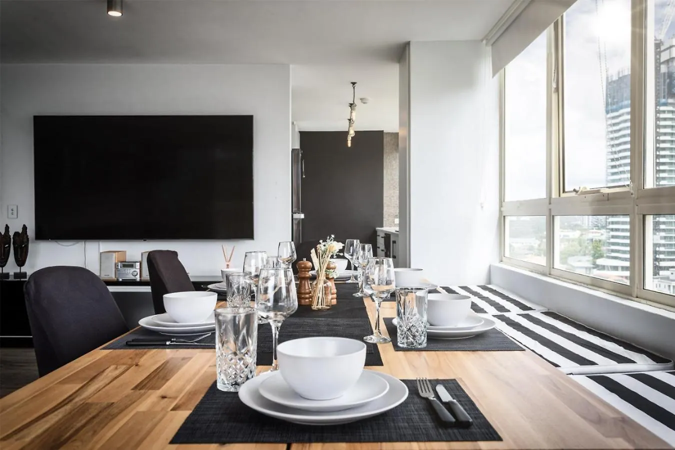Apartment Surfers Paradise City Views Gold Coast